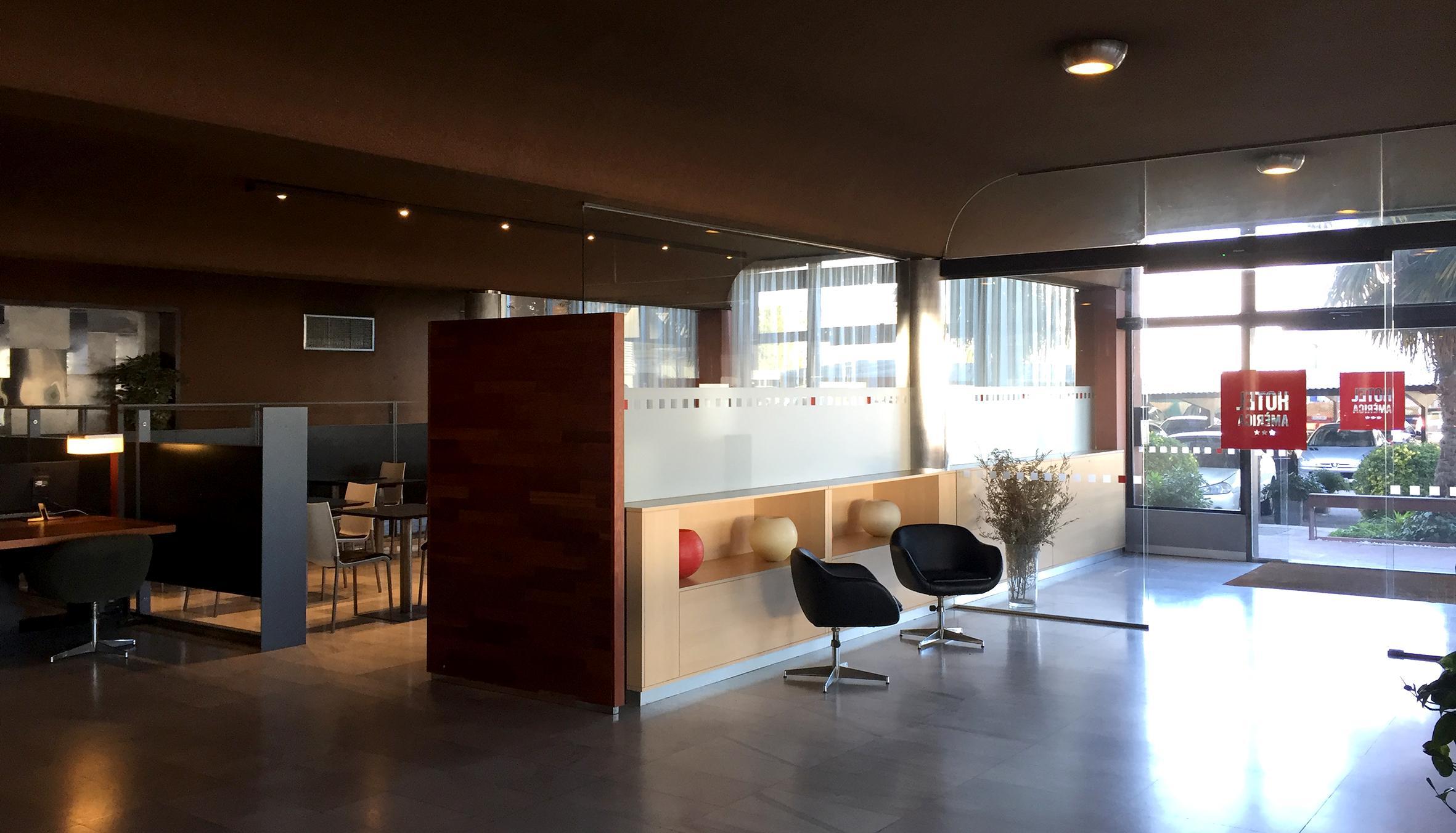 Hotel America Igualada Kültér fotó