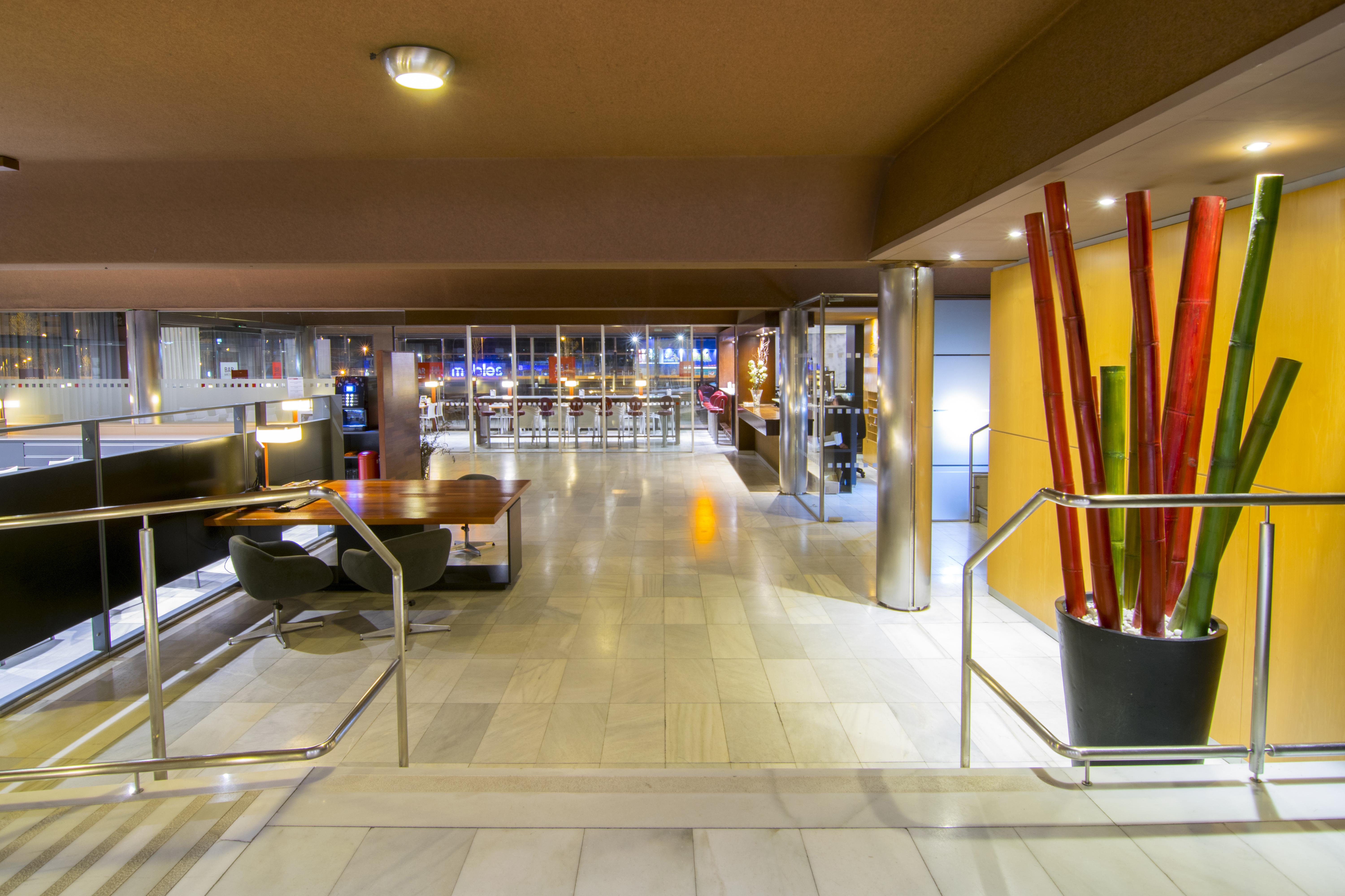Hotel America Igualada Kültér fotó