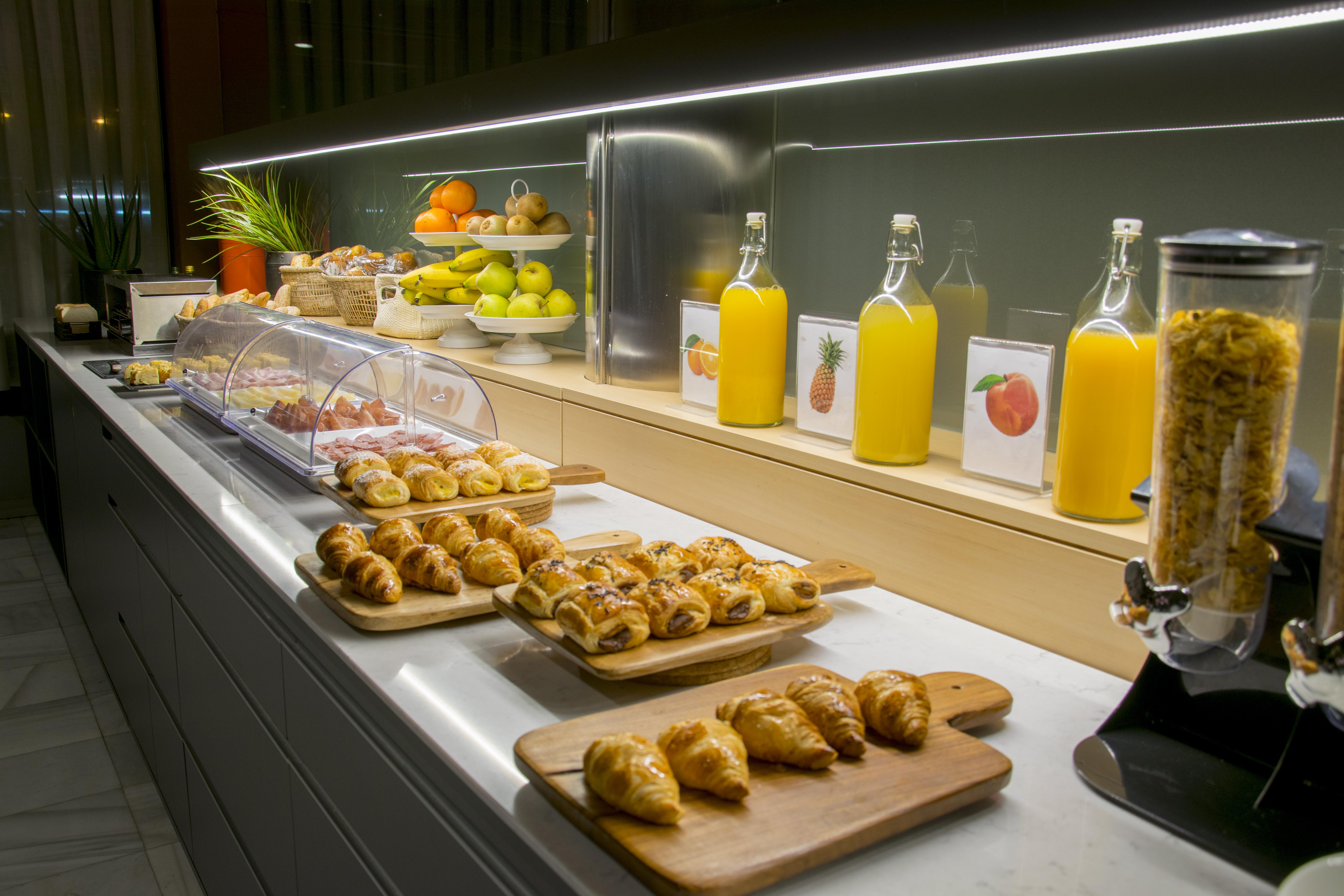 Hotel America Igualada Kültér fotó