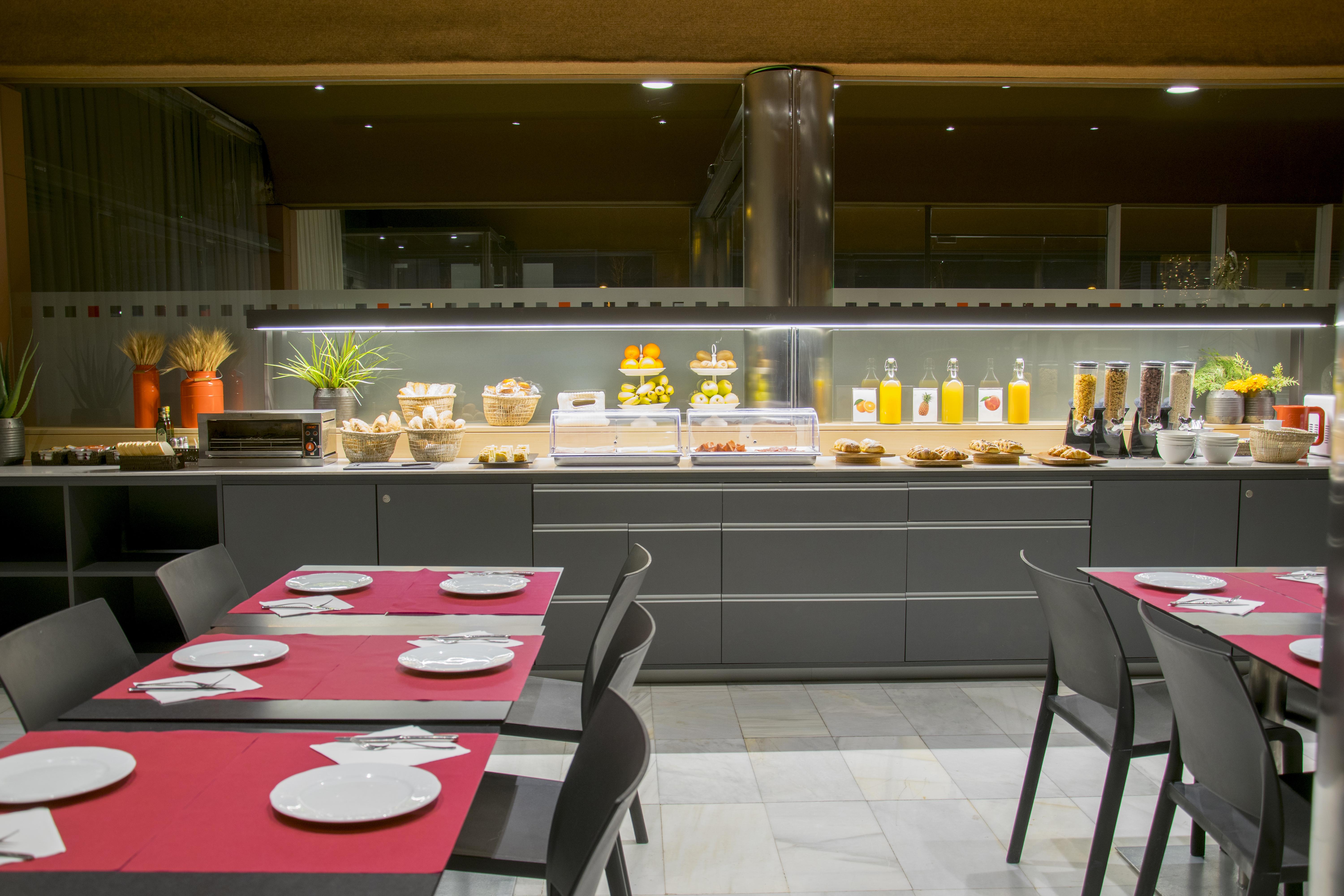 Hotel America Igualada Kültér fotó