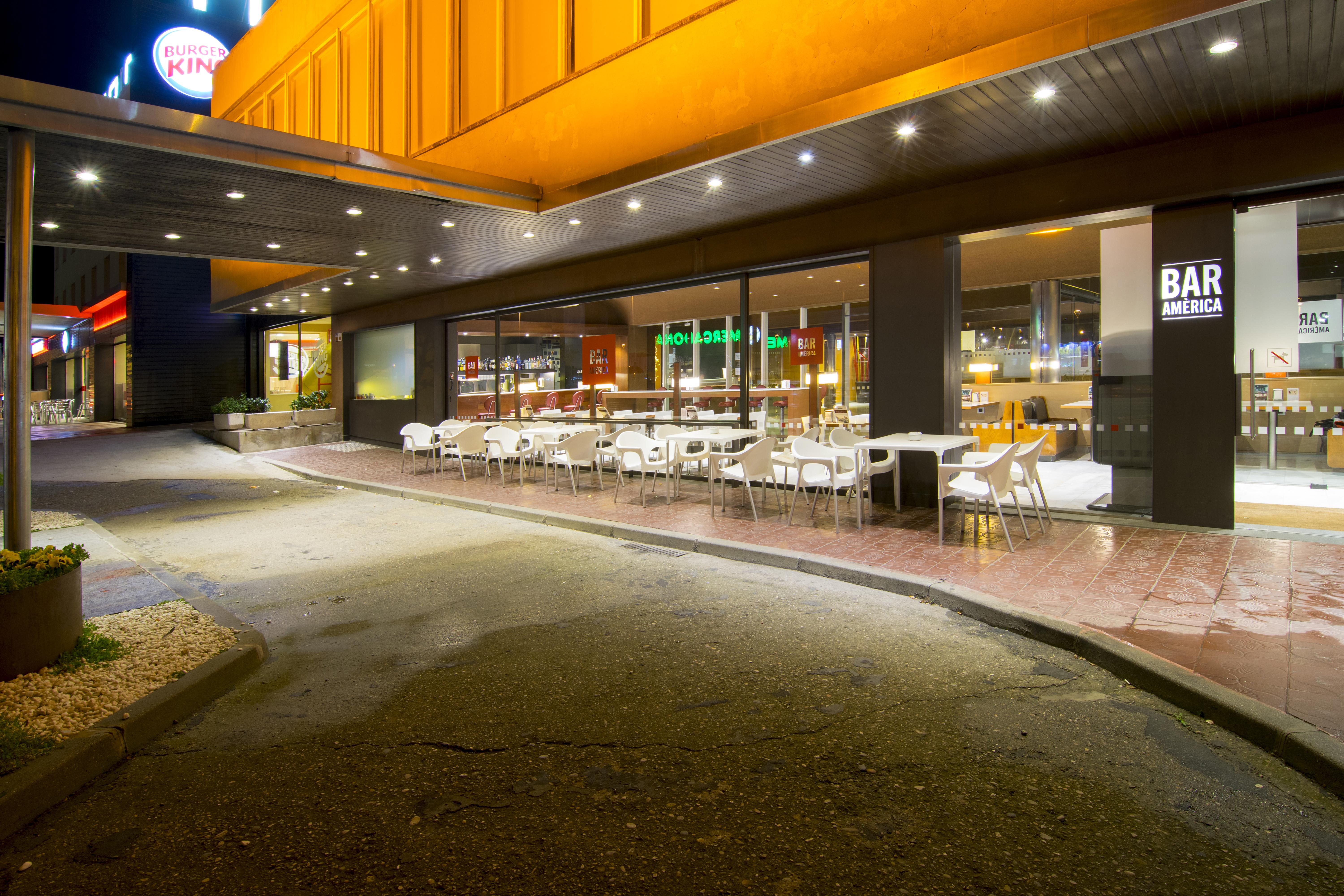 Hotel America Igualada Kültér fotó