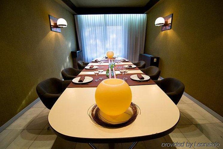 Hotel America Igualada Étterem fotó